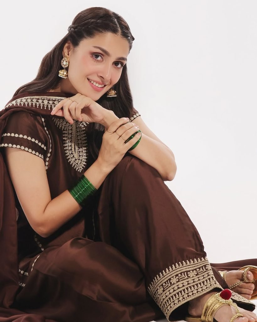 Ayeza Khan